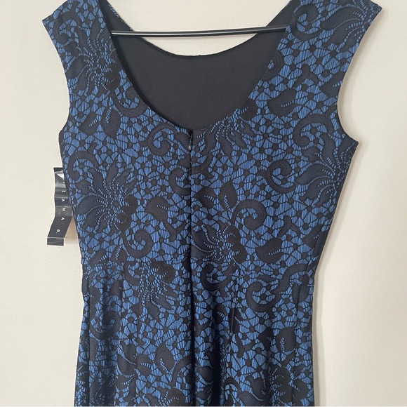 Women’s Navy Blue and Black Dress, Tiana B. Size 6 Lace detailing, event outfit - Picture 8 of 10